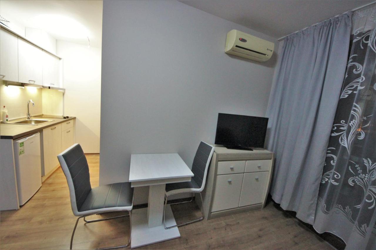 Menada Tarsis Apartments Sunny Beach Room photo
