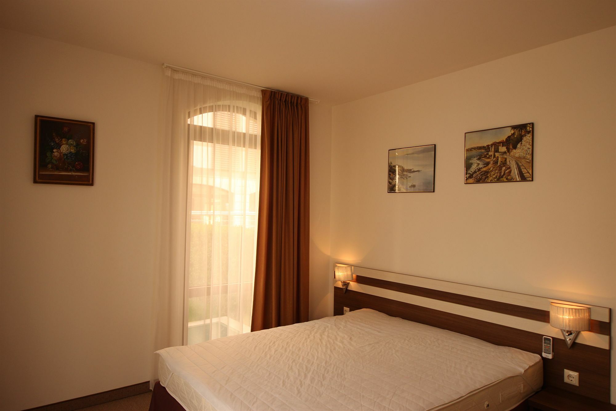 Menada Tarsis Apartments Sunny Beach Exterior photo