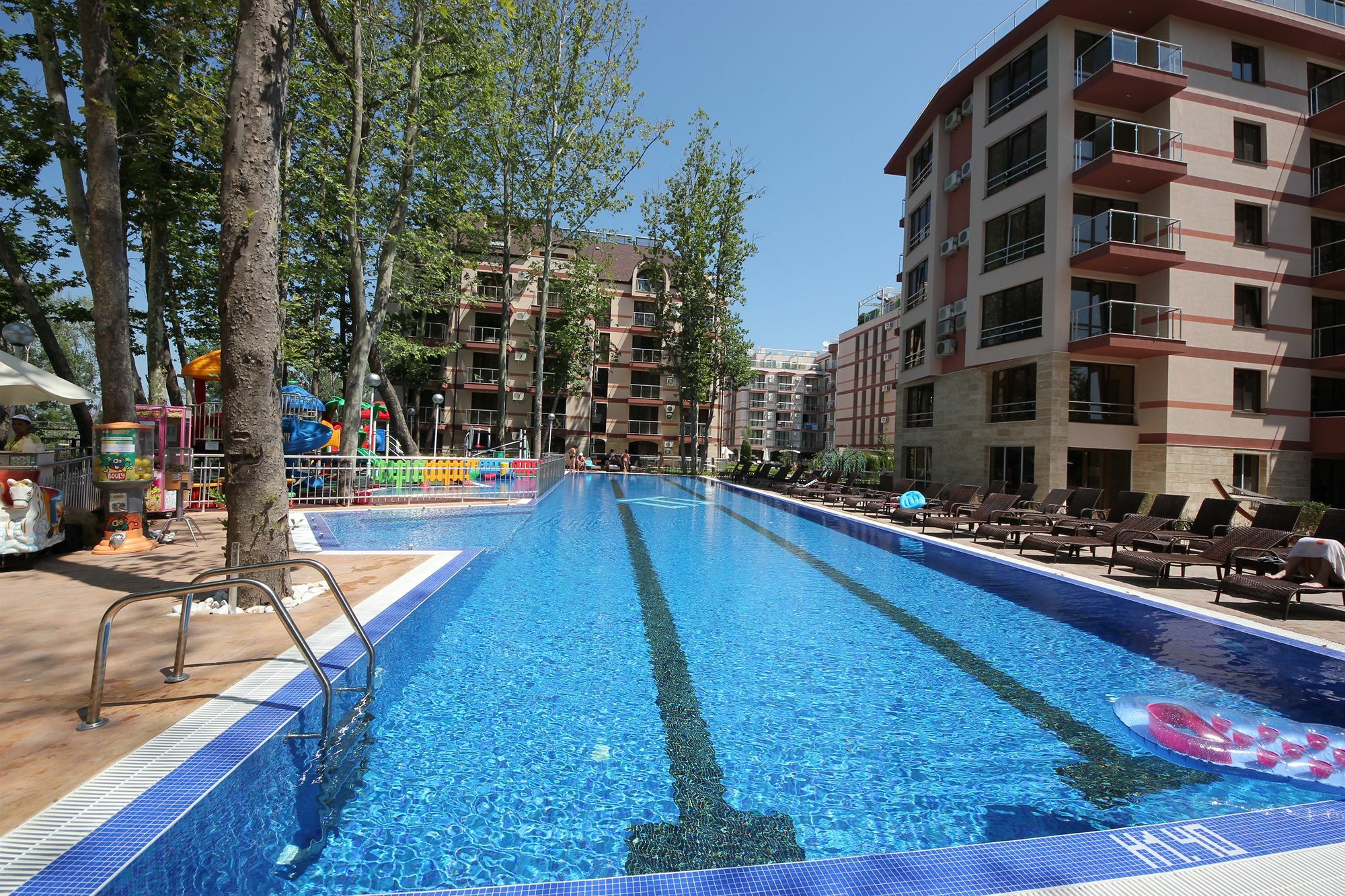 Menada Tarsis Apartments Sunny Beach Exterior photo